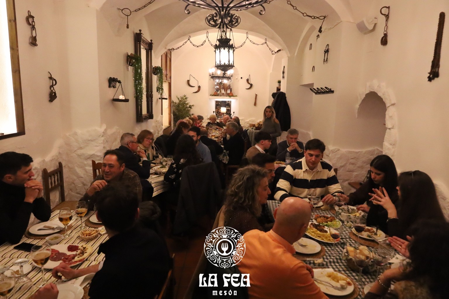Salón del mesón
